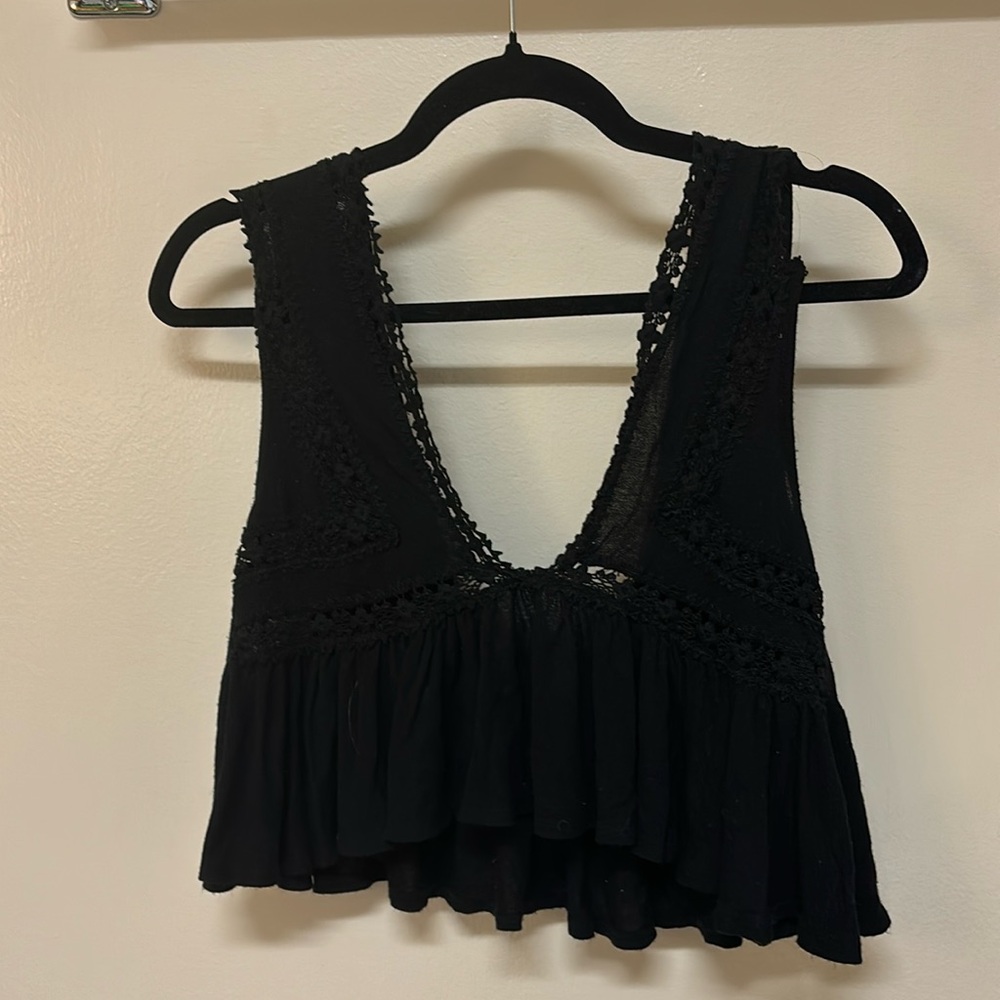 Kimchi Blue lace black V-neck crop top